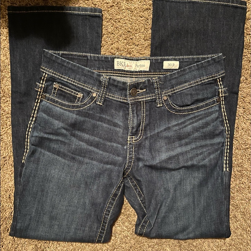 Buckle Jeans